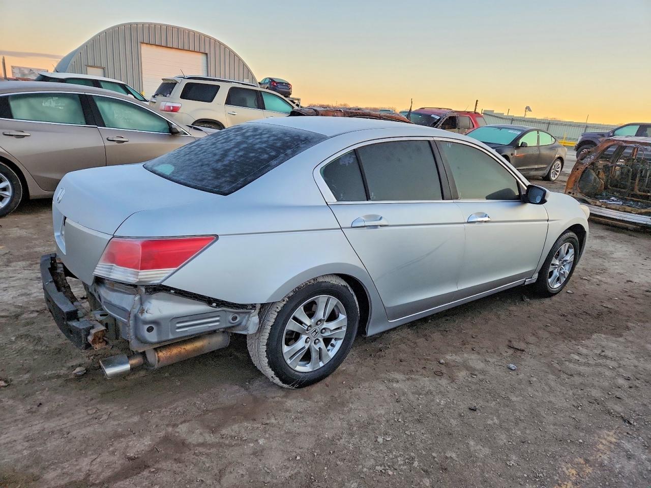 2010 Honda Accord Lxp - Фото 3