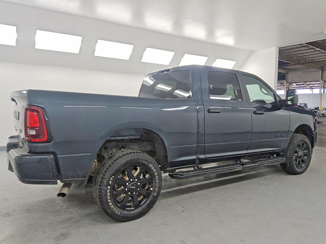 2025 Ram 2500 Big Horn - Фото 3