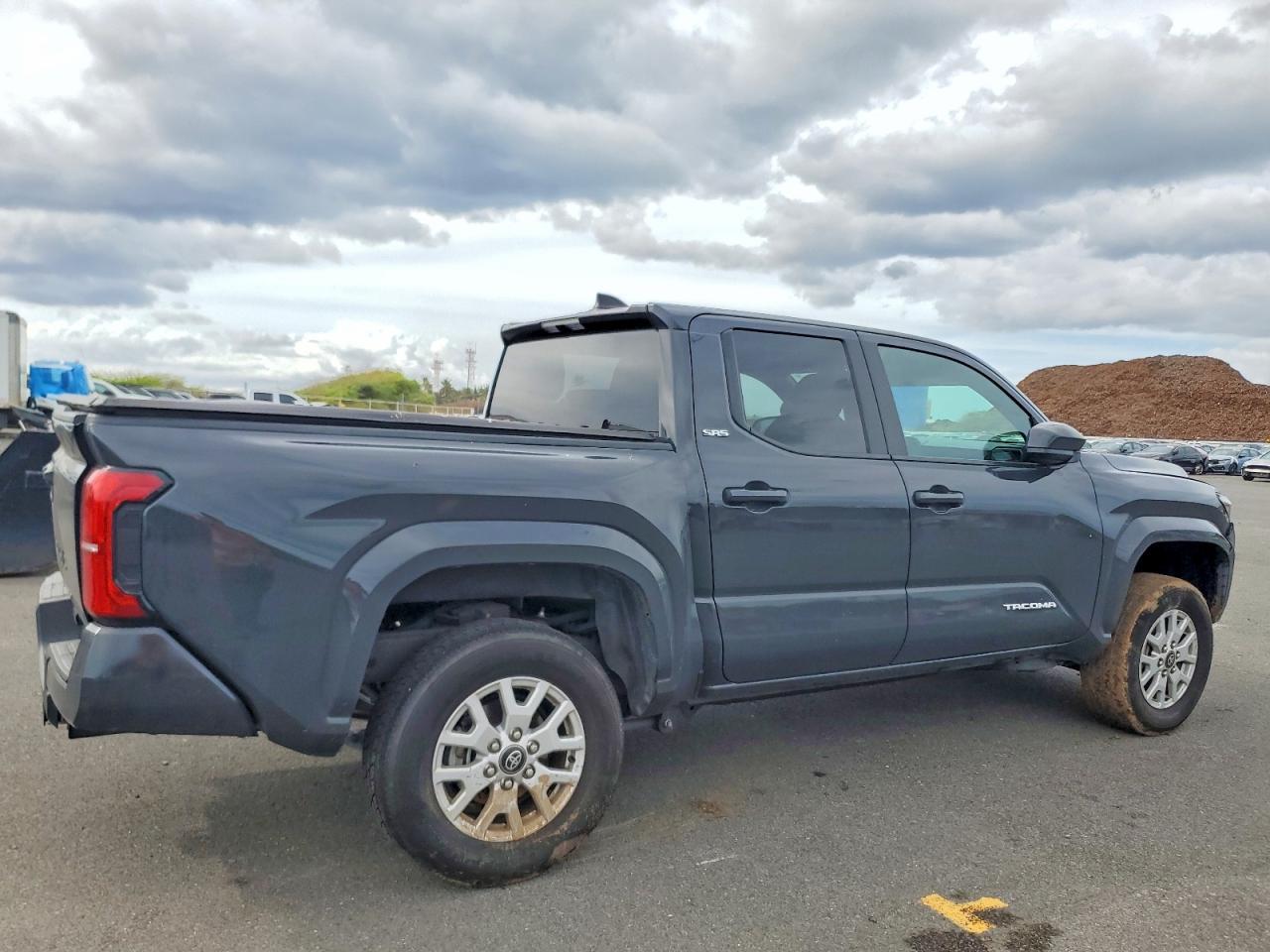 2024 Toyota Tacoma Double Cab - Image 3