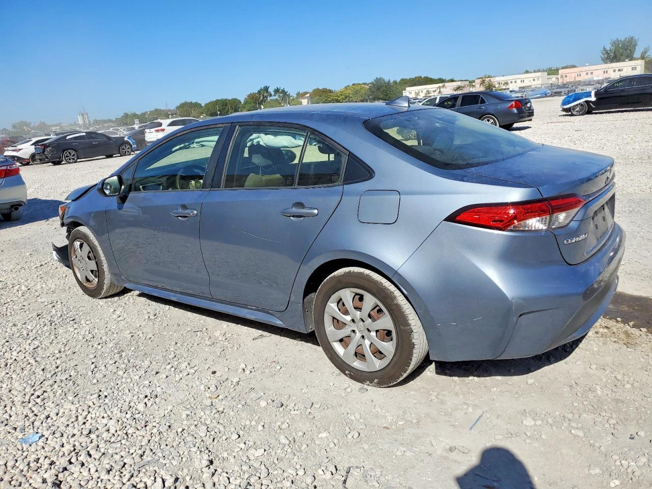 2020 Toyota Corolla Le - Фото 2
