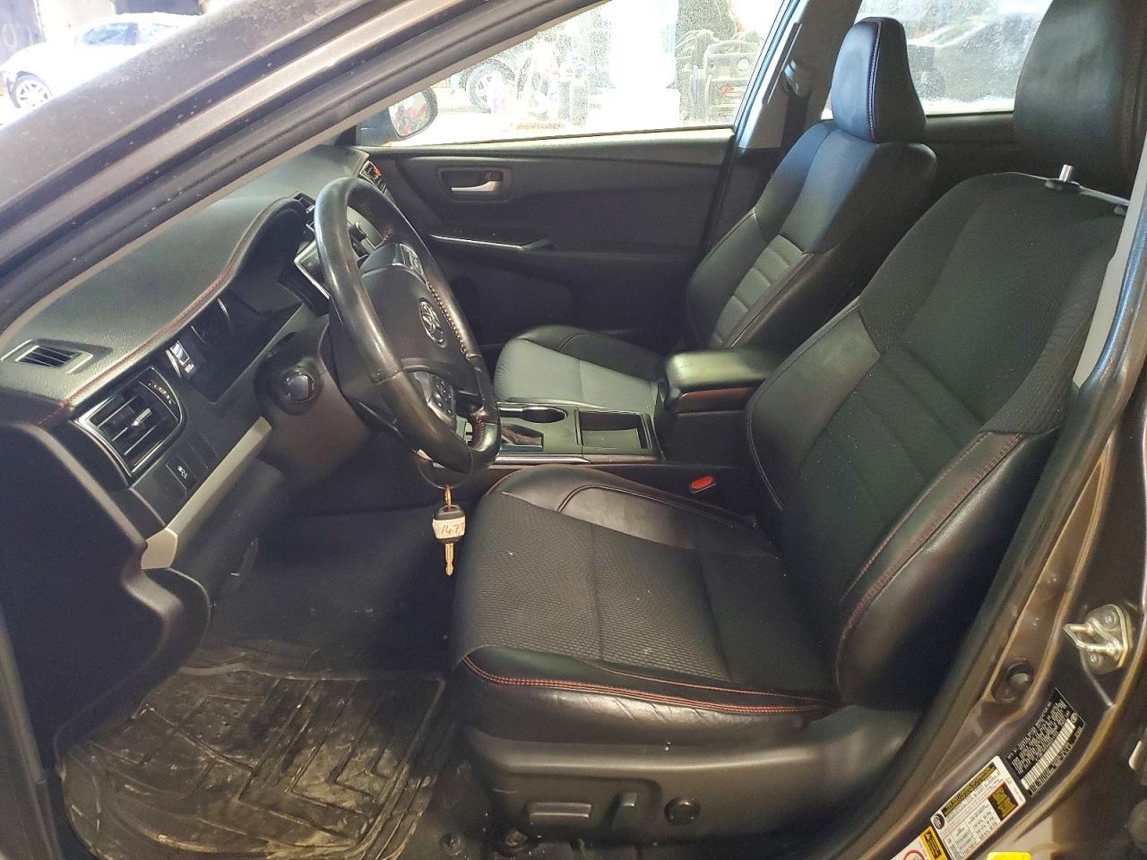 2016 Toyota Camry Le - Image 7