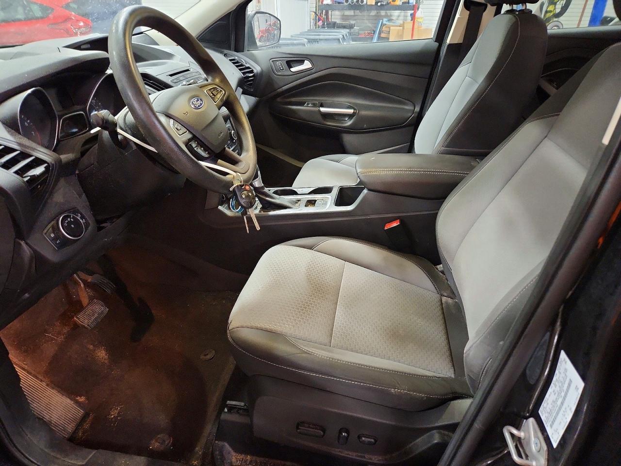2017 Ford Escape Se - Фото 7