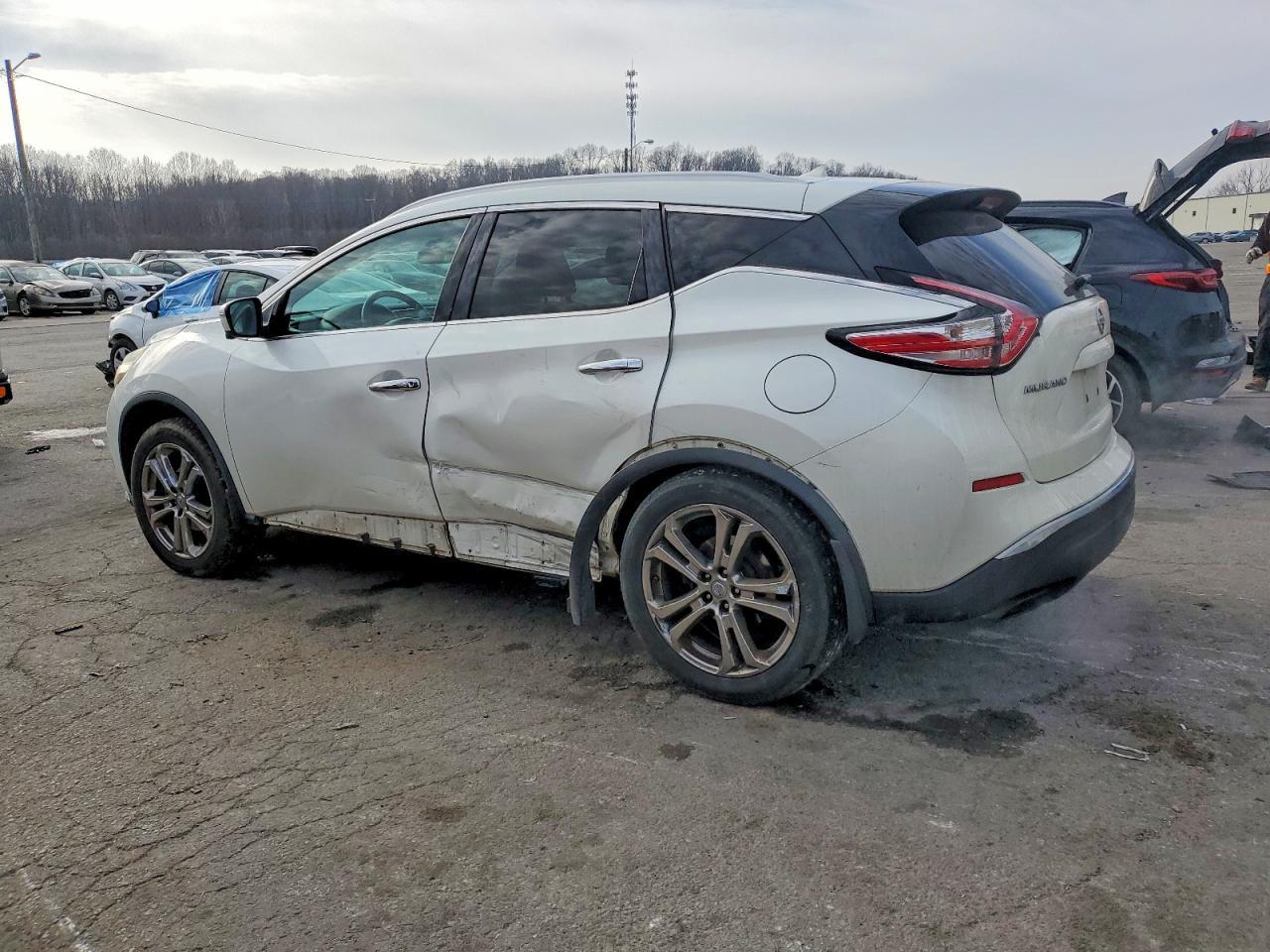 2015 Nissan Murano S - Фото 2