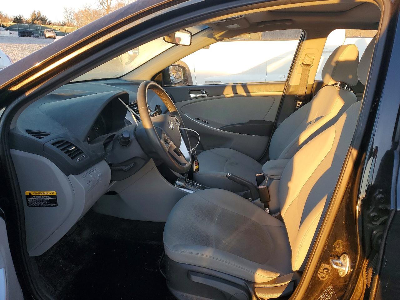 2014 Hyundai Accent Gls - Фото 7