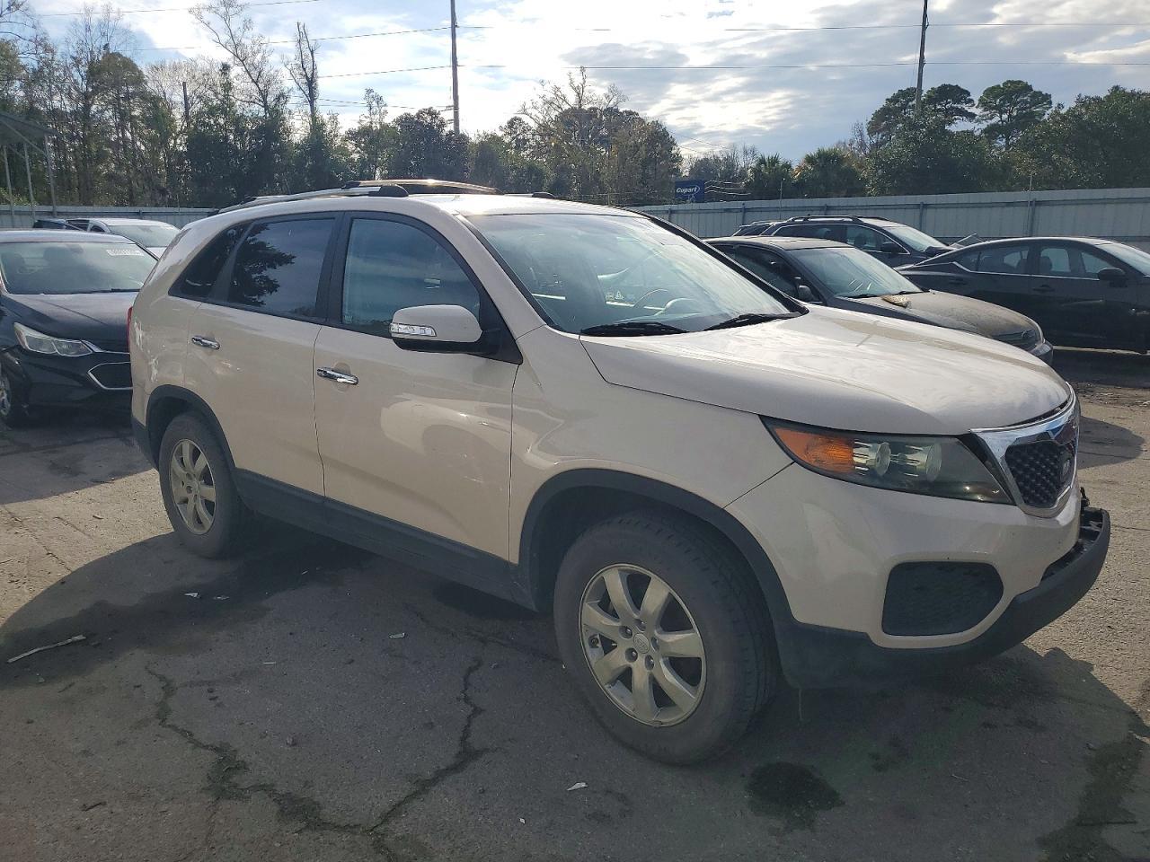2011 Kia Sorento Base - Фото 4
