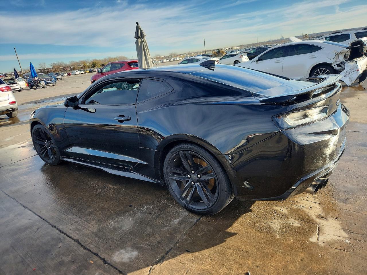 2017 Chevrolet Camaro Ss - Image 2