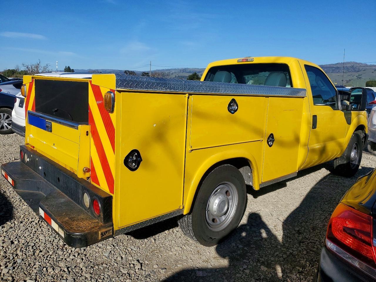2016 Ford F250 Sd - Utility Truck *** Prior Fleet *** - Фото 3