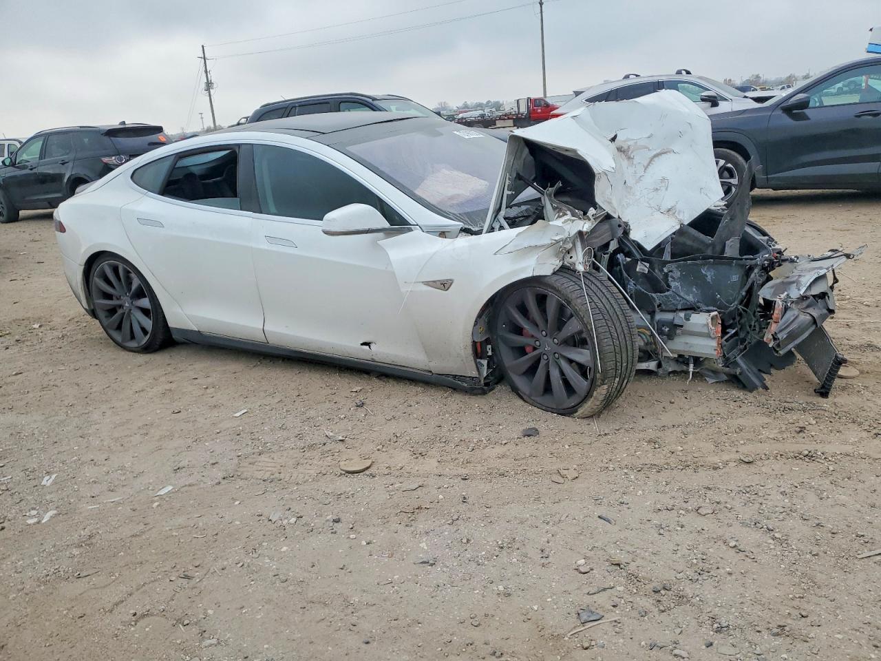 2013 Tesla Model S - Image 4