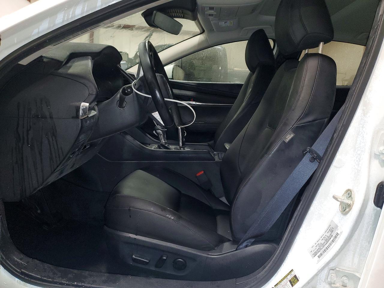 2025 Mazda 3 Preferred - Фото 7