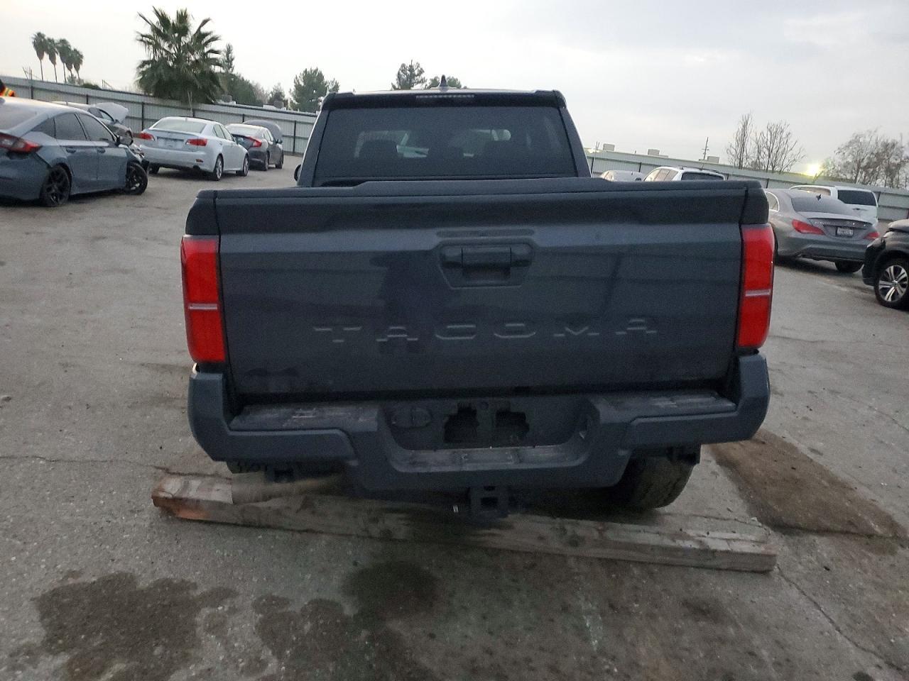 2025 Toyota Tacoma Double Cab - Фото 6