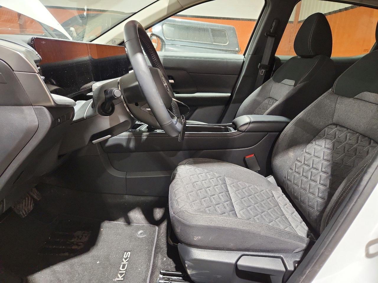 2025 Nissan Kicks Sv 4Dr Awd - Фото 7