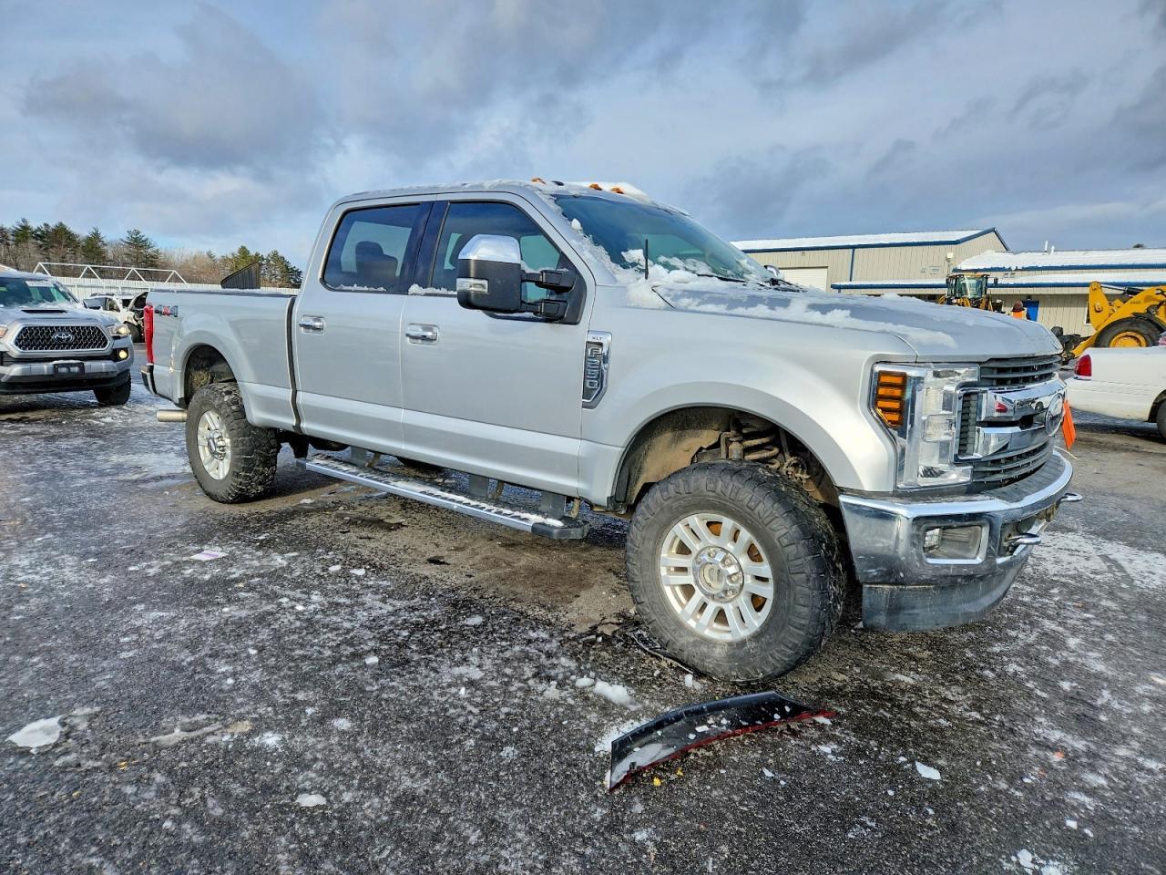 2018 Ford F250 Super Duty - Image 4