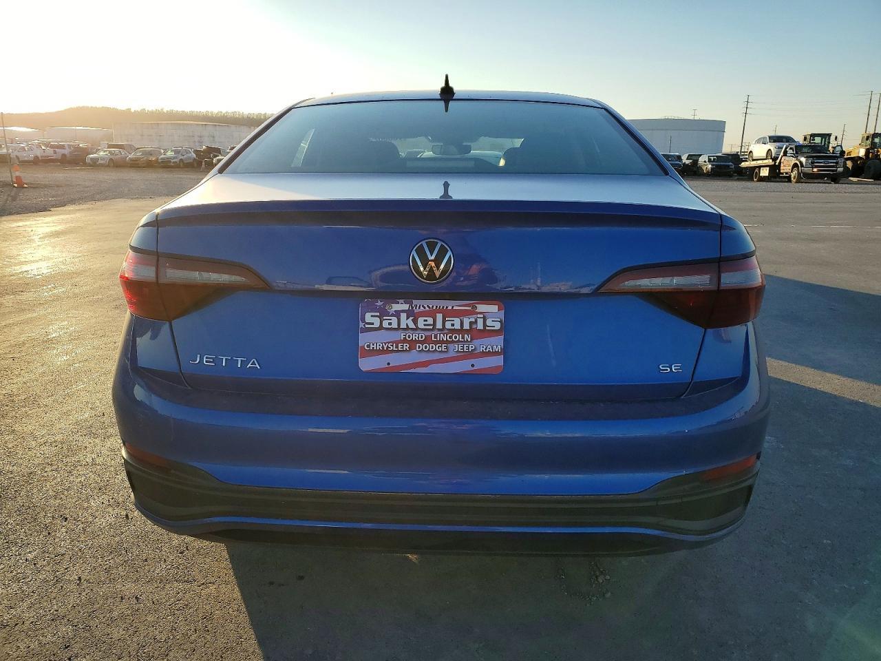2024 Volkswagen Jetta Se - Фото 6