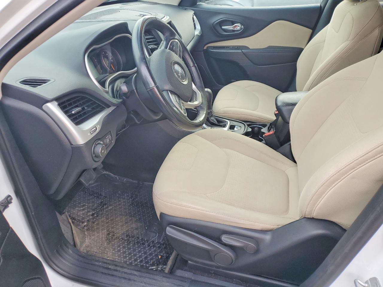 2017 Jeep Cherokee Latitude - Фото 7