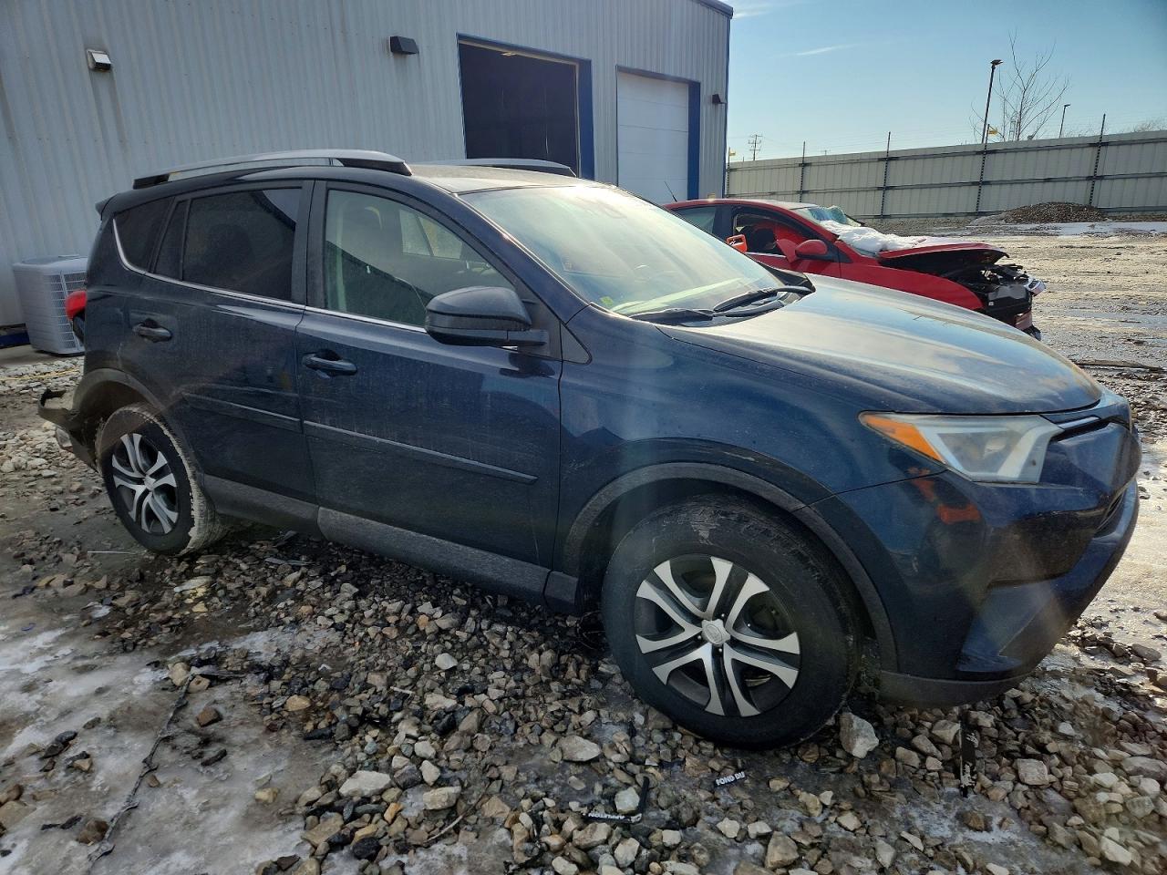 2017 Toyota Rav4 Le - Фото 4
