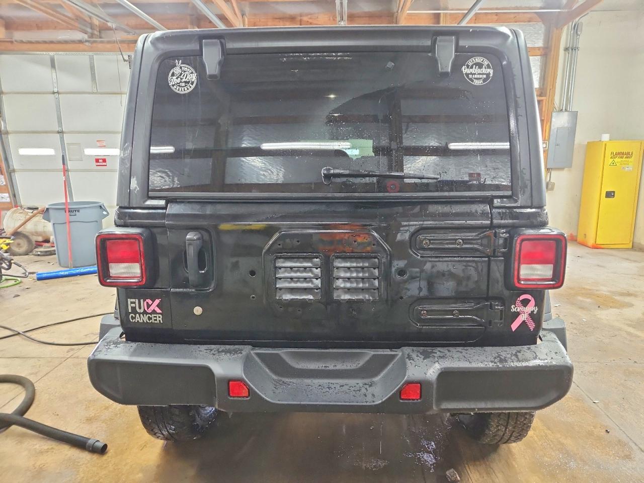 2018 Jeep Wrangler Unlimited Sahara - Фото 6