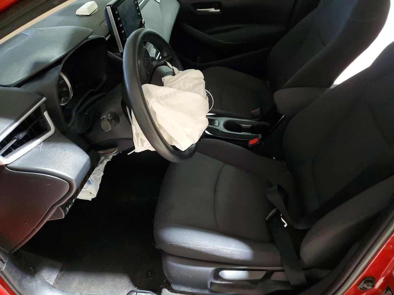 2020 Toyota Corolla Le - Image 7