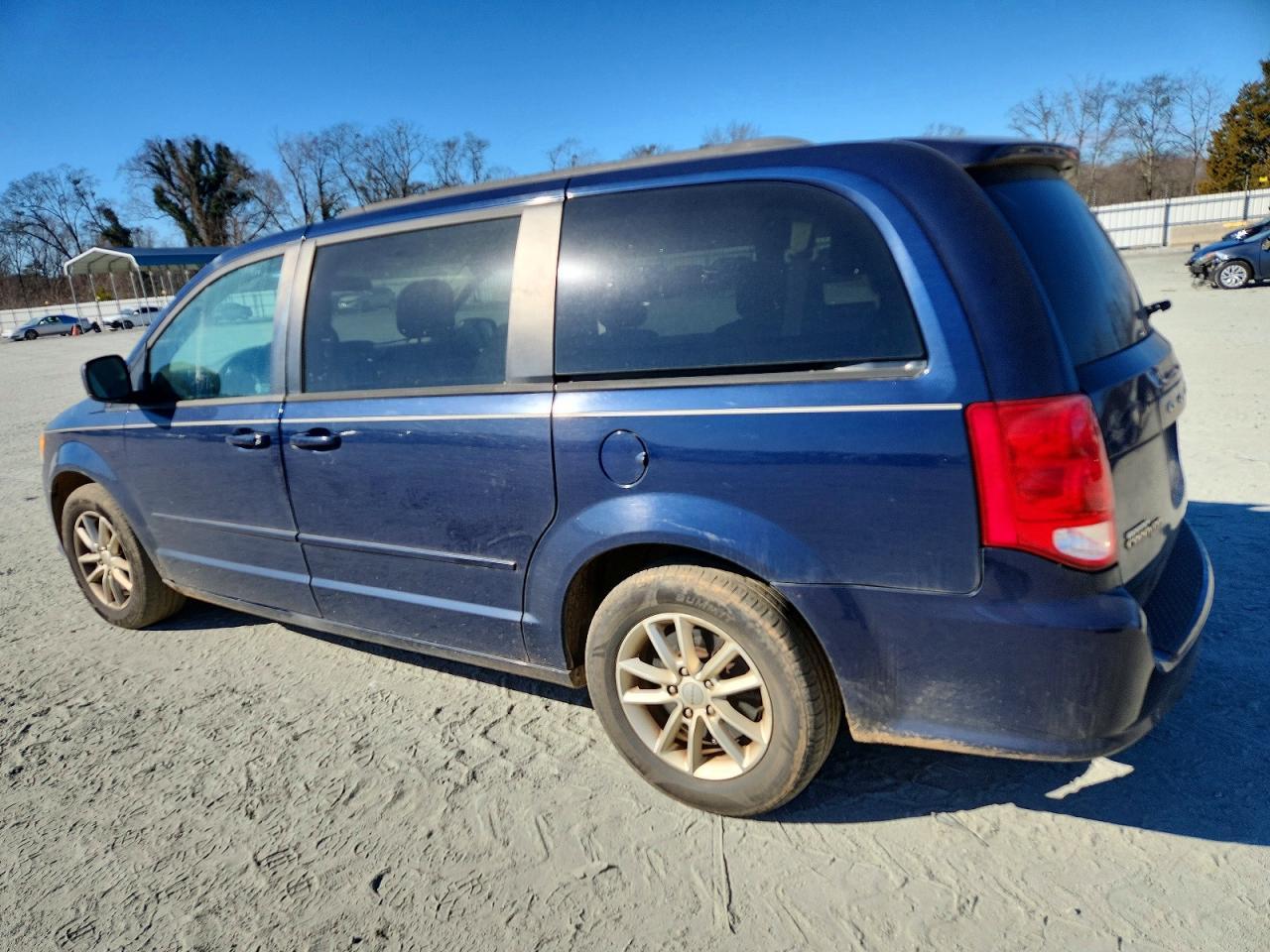 2013 Dodge Grand Caravan Sxt - Фото 2