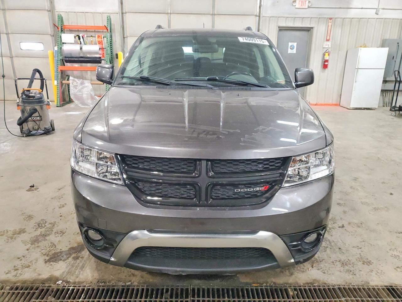 2020 Dodge Journey Crossroad - Image 5