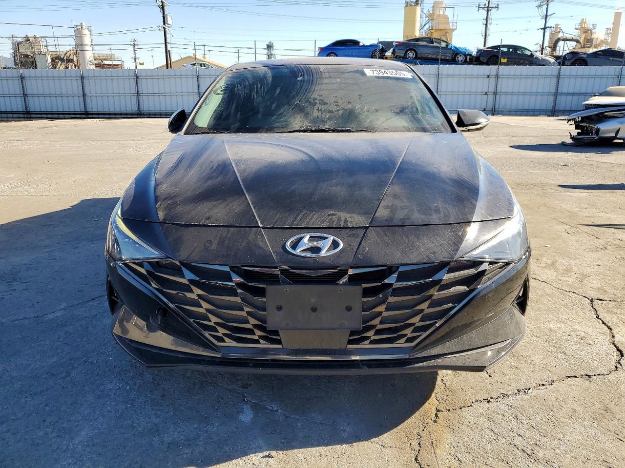 2023 Hyundai Elantra Limited - Image 5