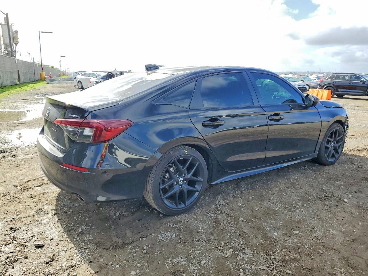 2025 Honda Civic Sport - Image 3