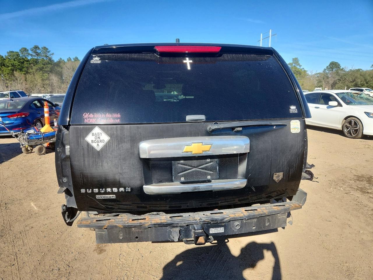 2013 Chevrolet Suburban C1500 Ltz - Image 6