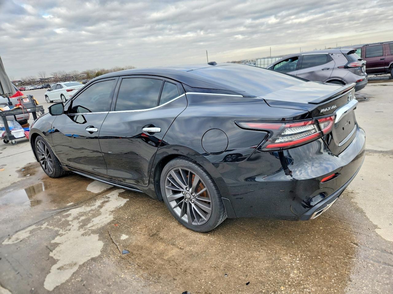 2020 Nissan Maxima Platinum - Image 2