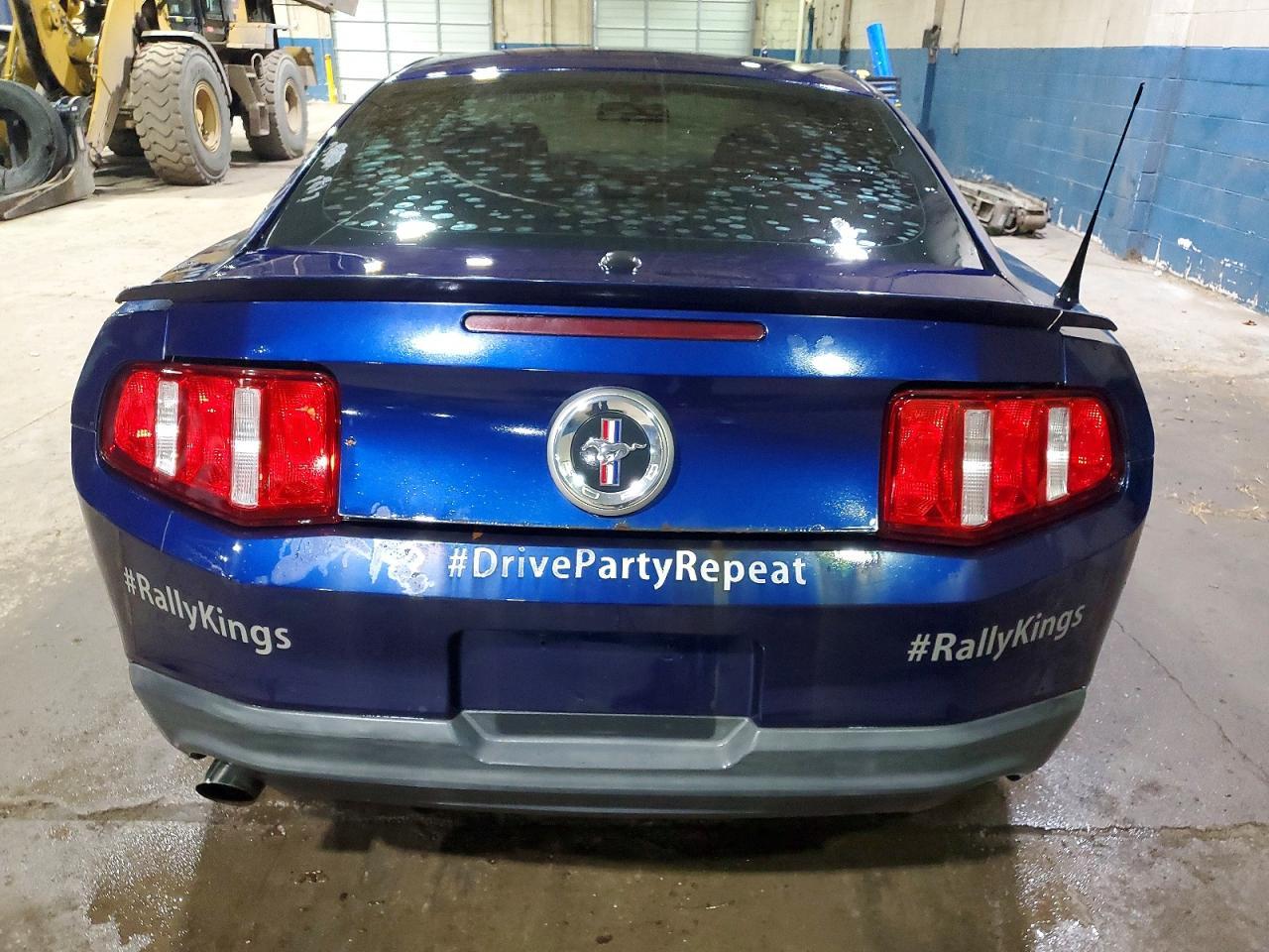 2012 Ford Mustang - Image 6