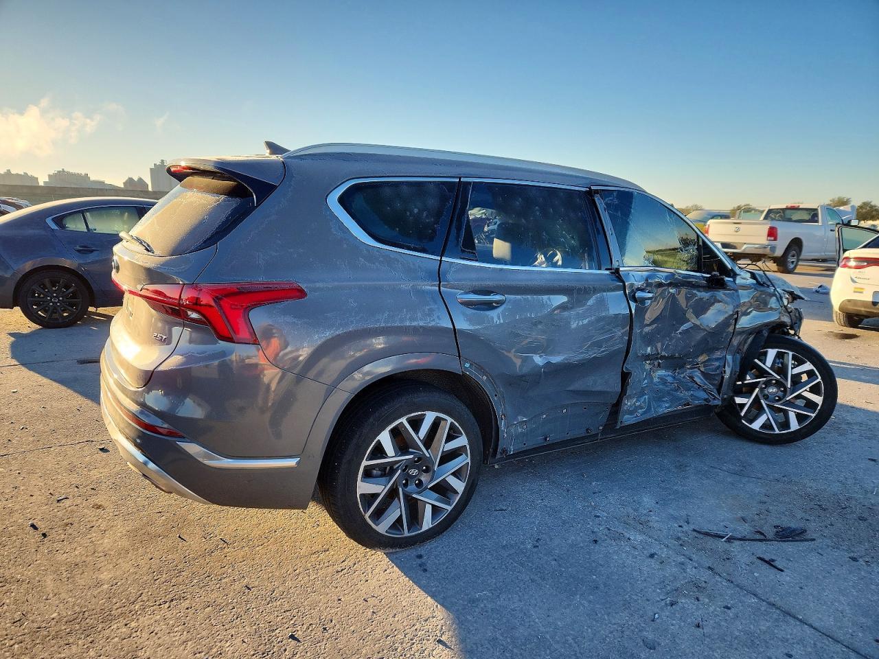 2022 Hyundai Santa Fe Calligraphy - Фото 3