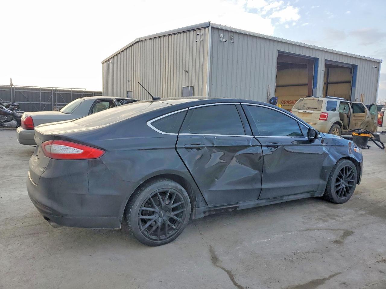 2015 Ford Fusion Se - Фото 3