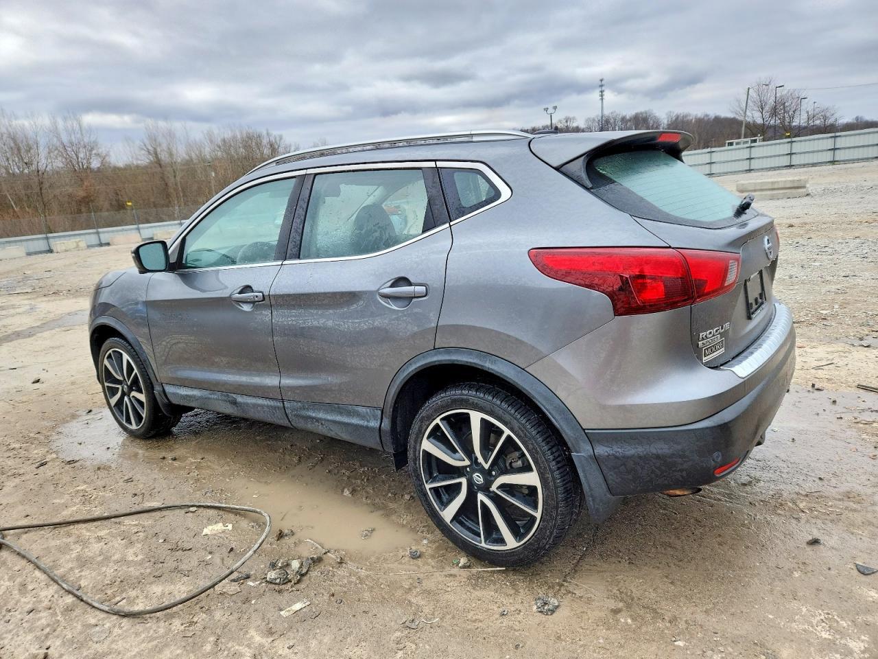 2019 Nissan Rogue Sport S - Фото 2
