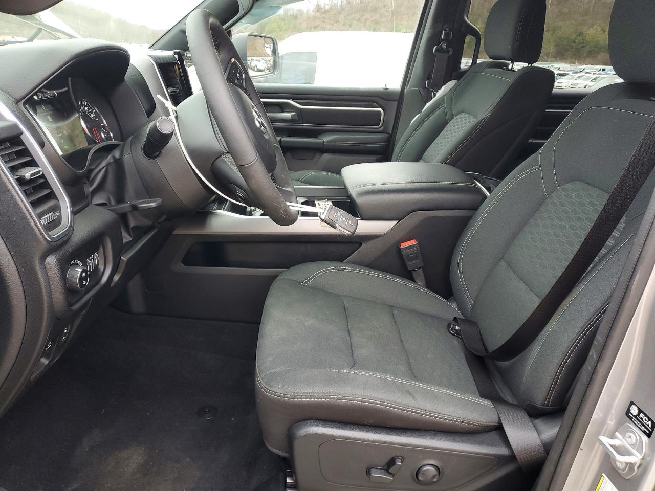 2025 Ram 1500 Big Horn/Lone Star - Фото 7