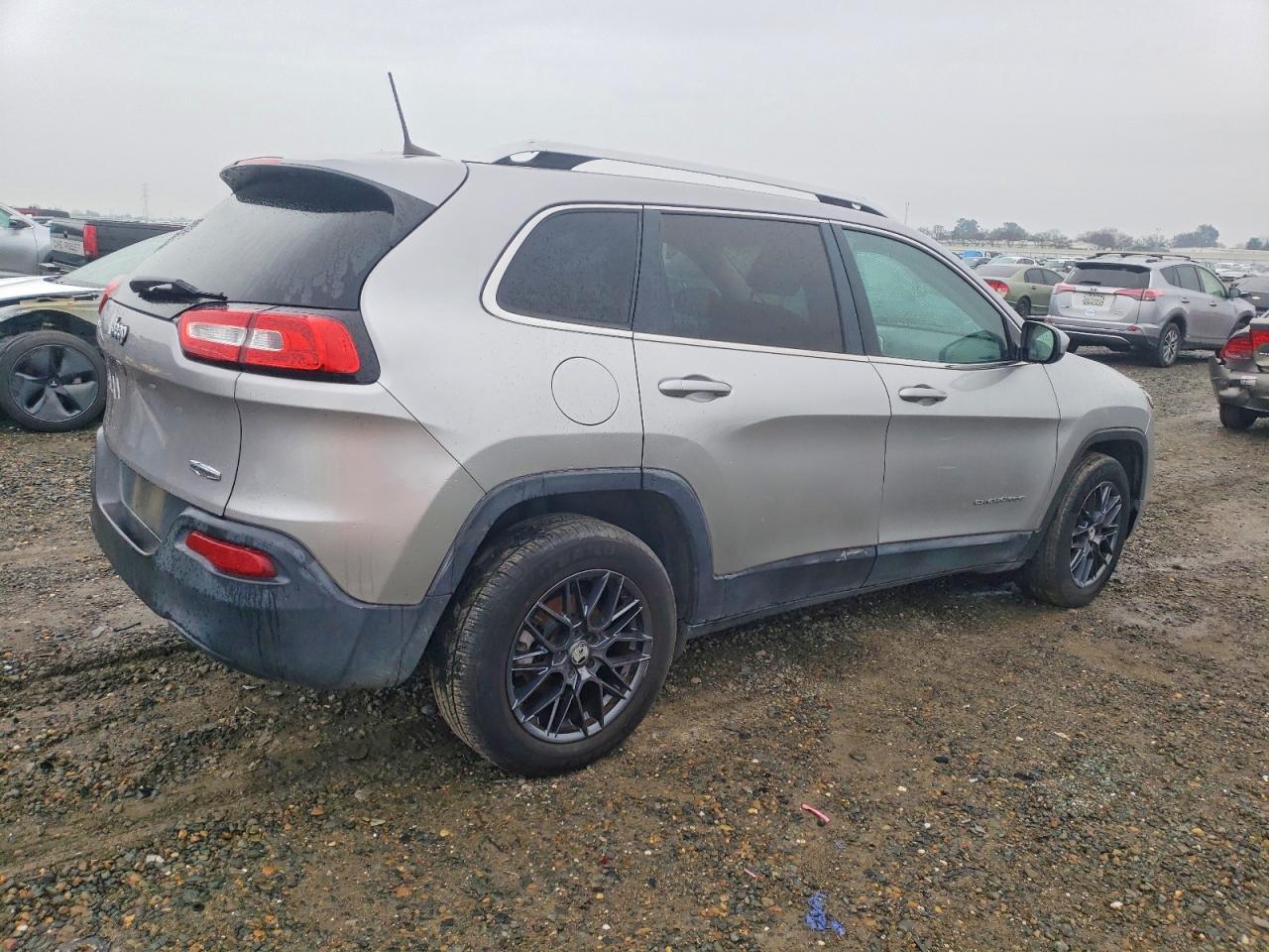 2018 Jeep Cherokee Latitude - Фото 3