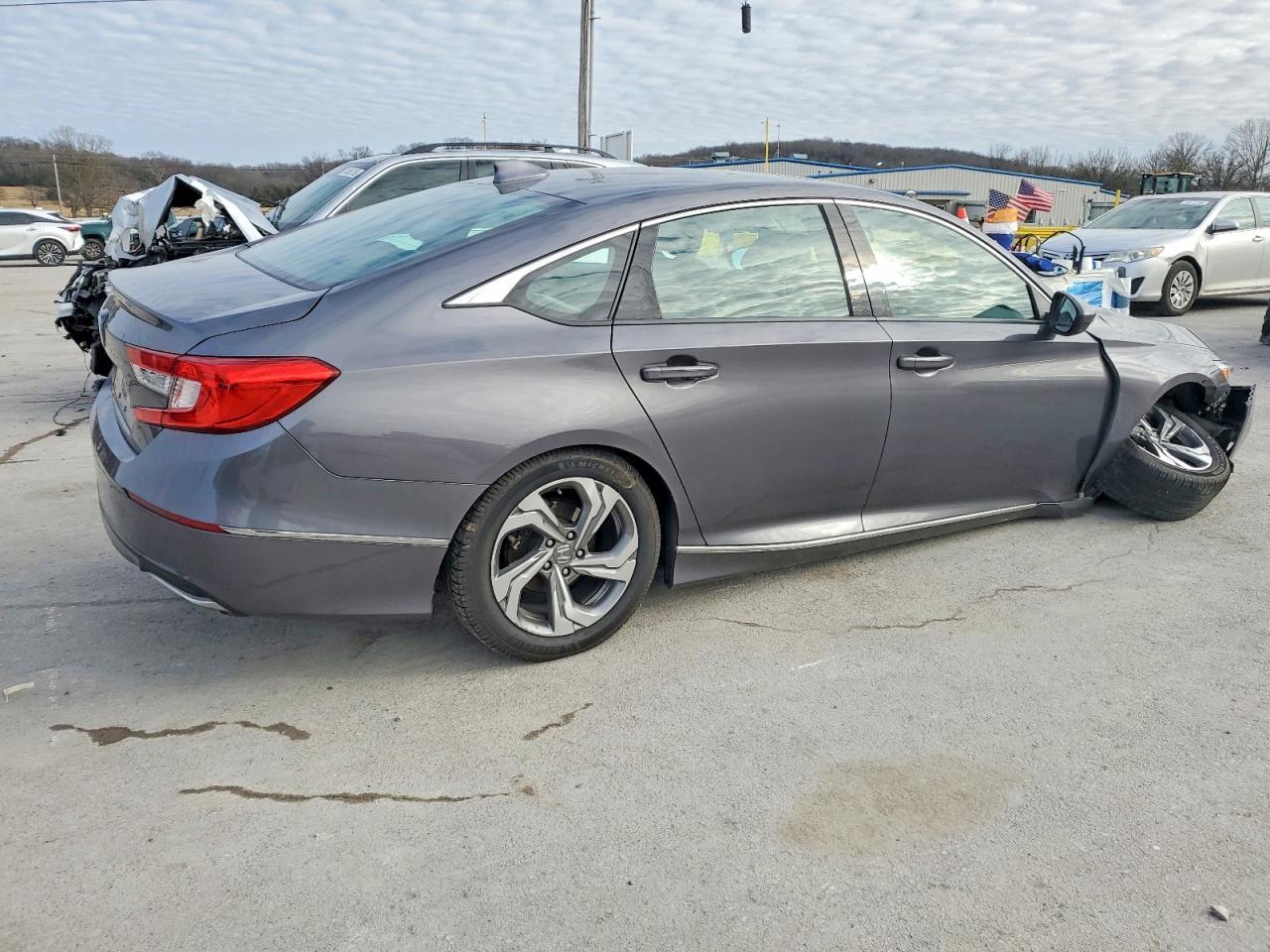 2018 Honda Accord Ex - Фото 3