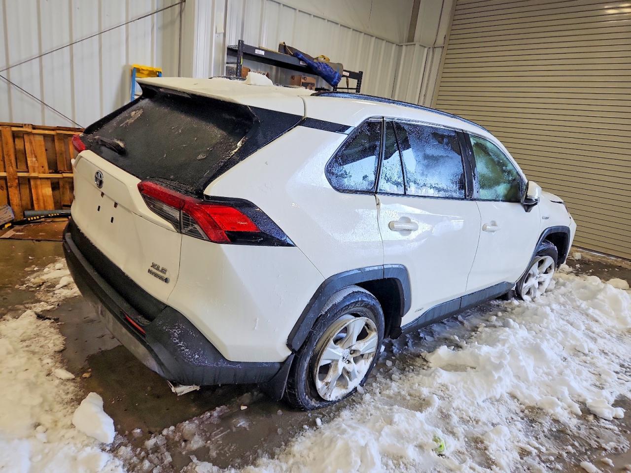 2020 Toyota Rav4 Xle - Image 3