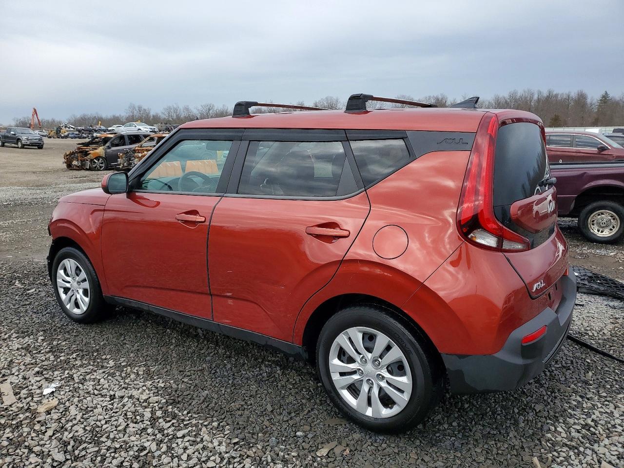2022 Kia Soul Lx - Image 2