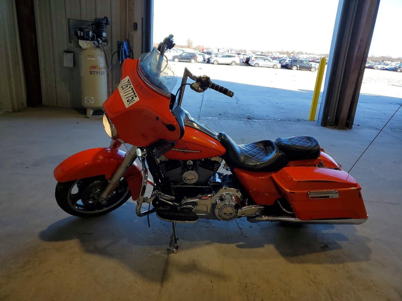 2012 Harley-Davidson Flhx Street Glide - Фото 3