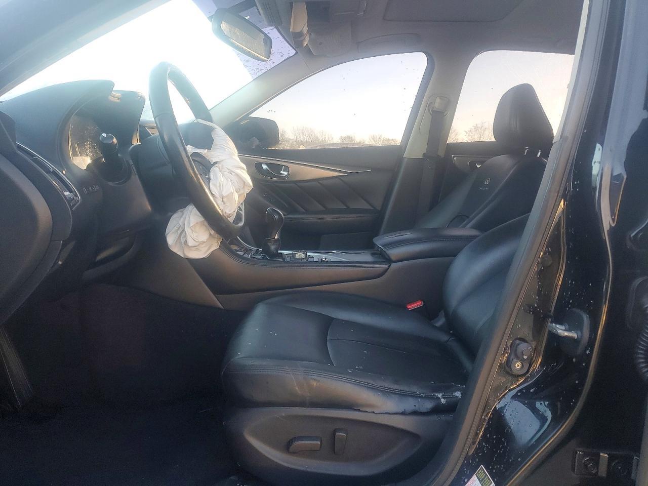 2014 Infiniti Q50 - Image 7