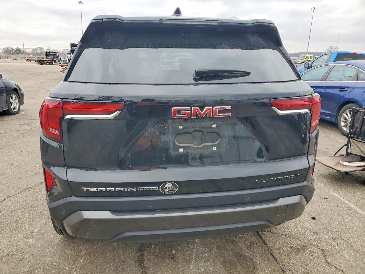 2025 GMC Terrain - Фото 6