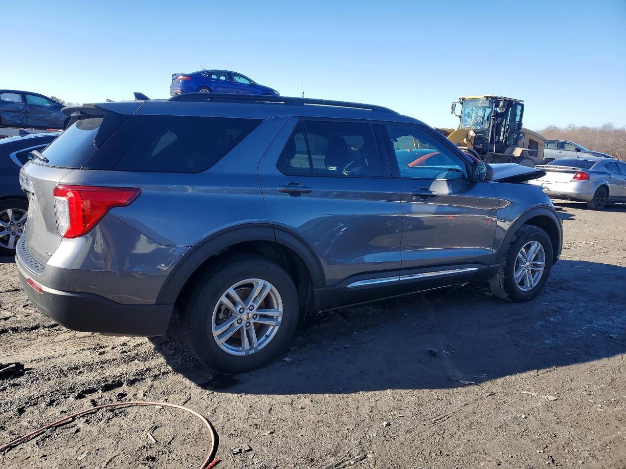 2021 Ford Explorer Xlt - Фото 3