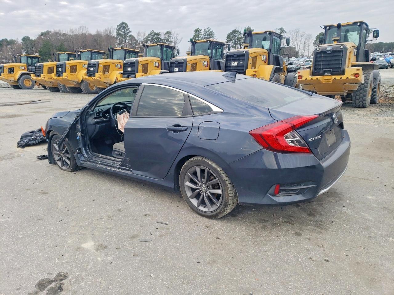 2019 Honda Civic Ex - Image 2