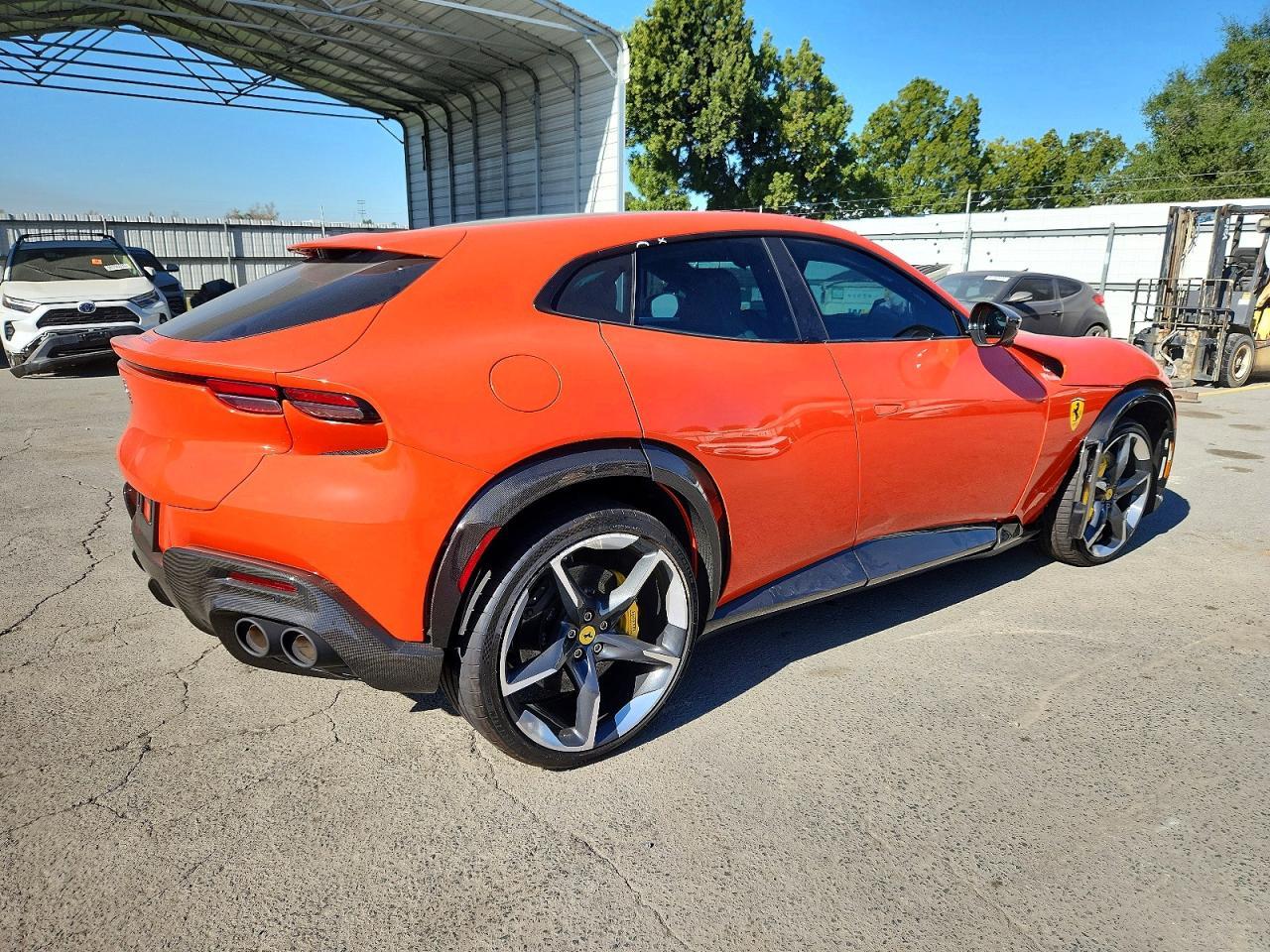 2025 Ferrari Purosangue - Фото 3