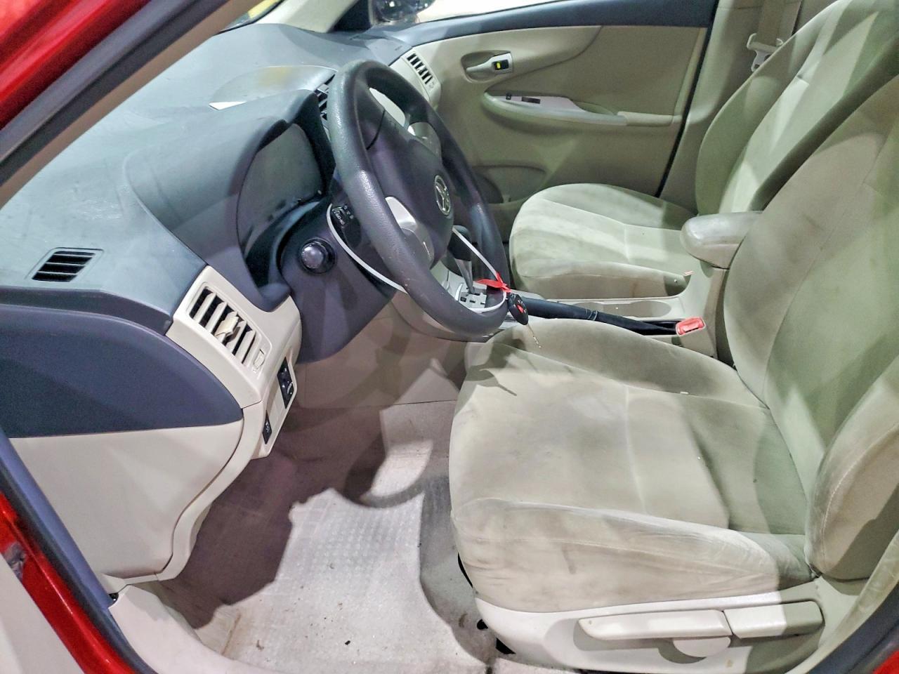 2011 Toyota Corolla Le - Фото 7
