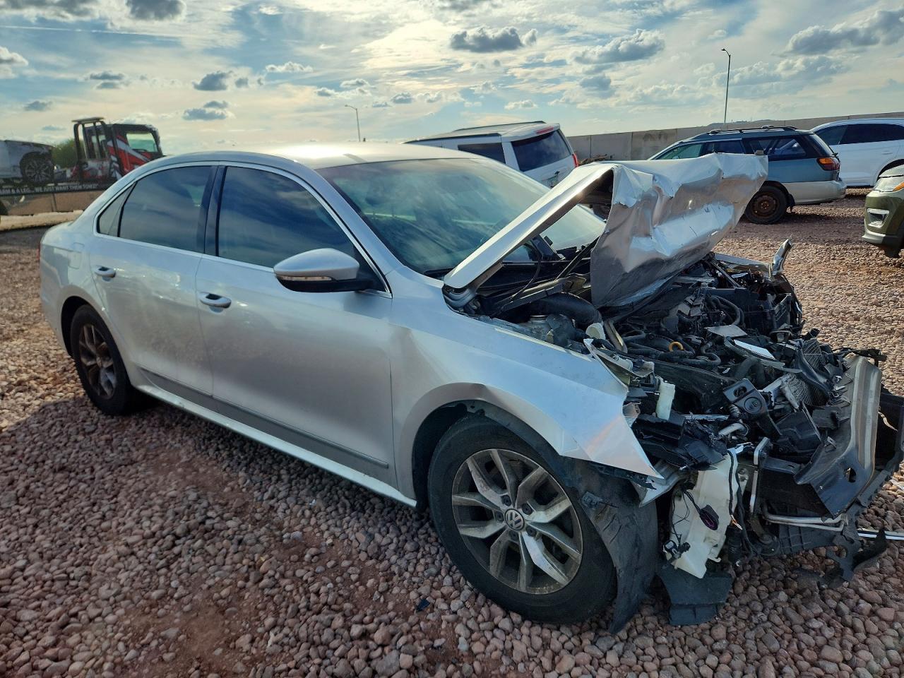 2016 Volkswagen Passat S - Image 4