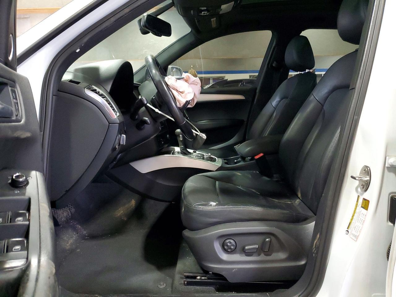 2012 Audi Q5 Premium Plus - Image 7