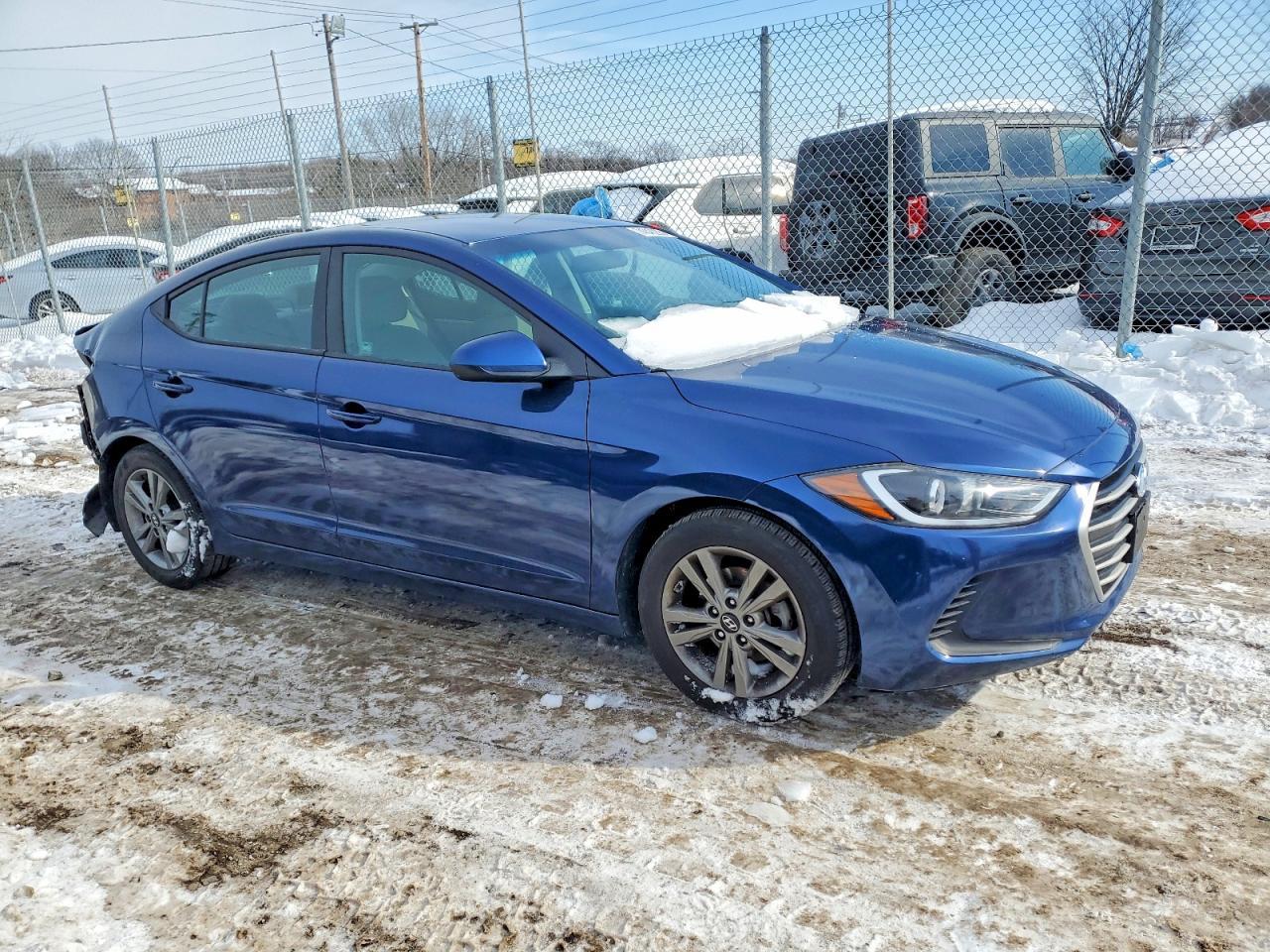 2017 Hyundai Elantra Se - Фото 4