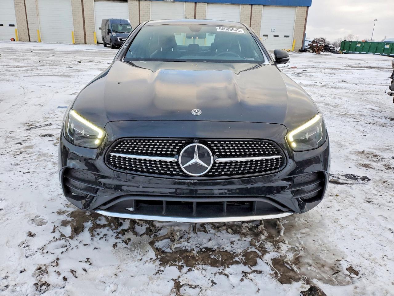 2021 Mercedes-Benz E 350 4Matic - Фото 5