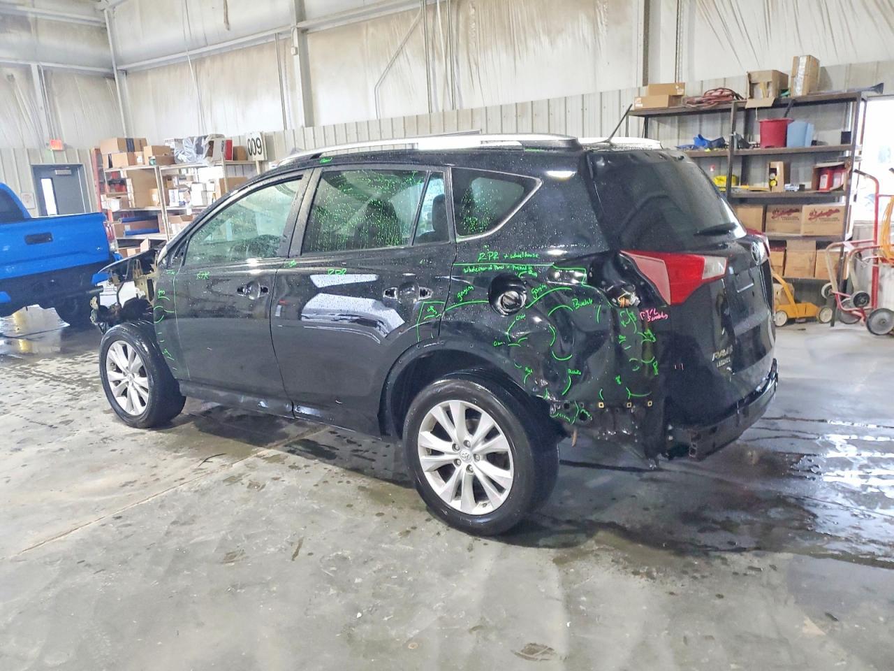 2015 Toyota Rav4 Limited - Фото 2