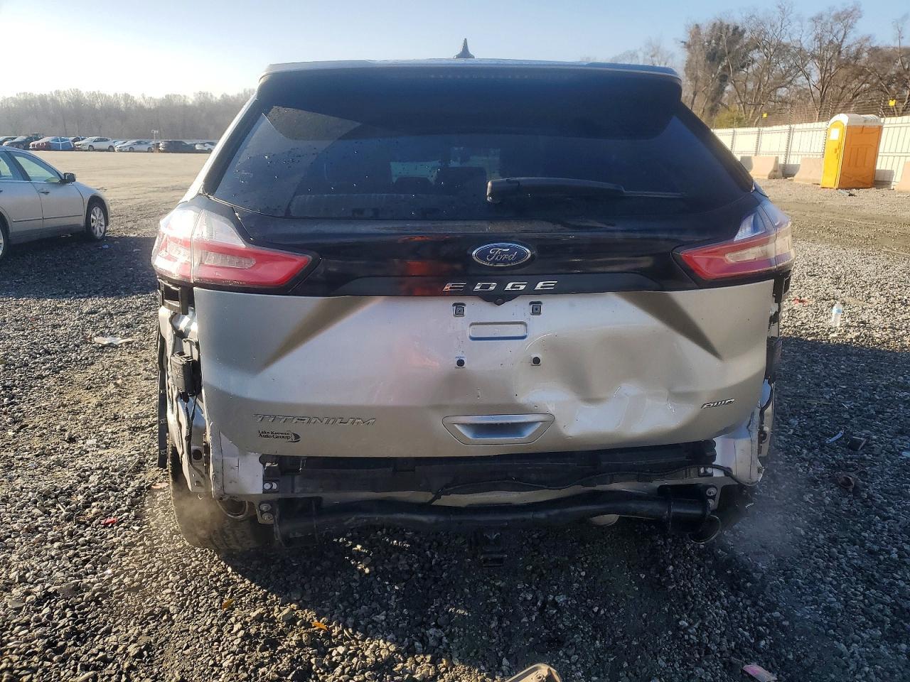 2022 Ford Edge Titanium - Фото 6