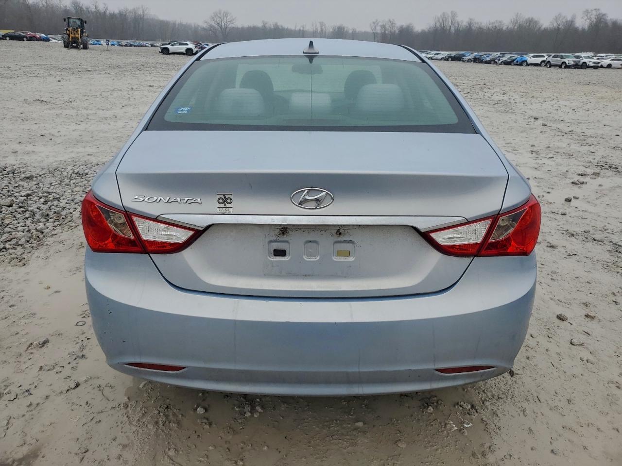 2012 Hyundai Sonata Gls - Image 6